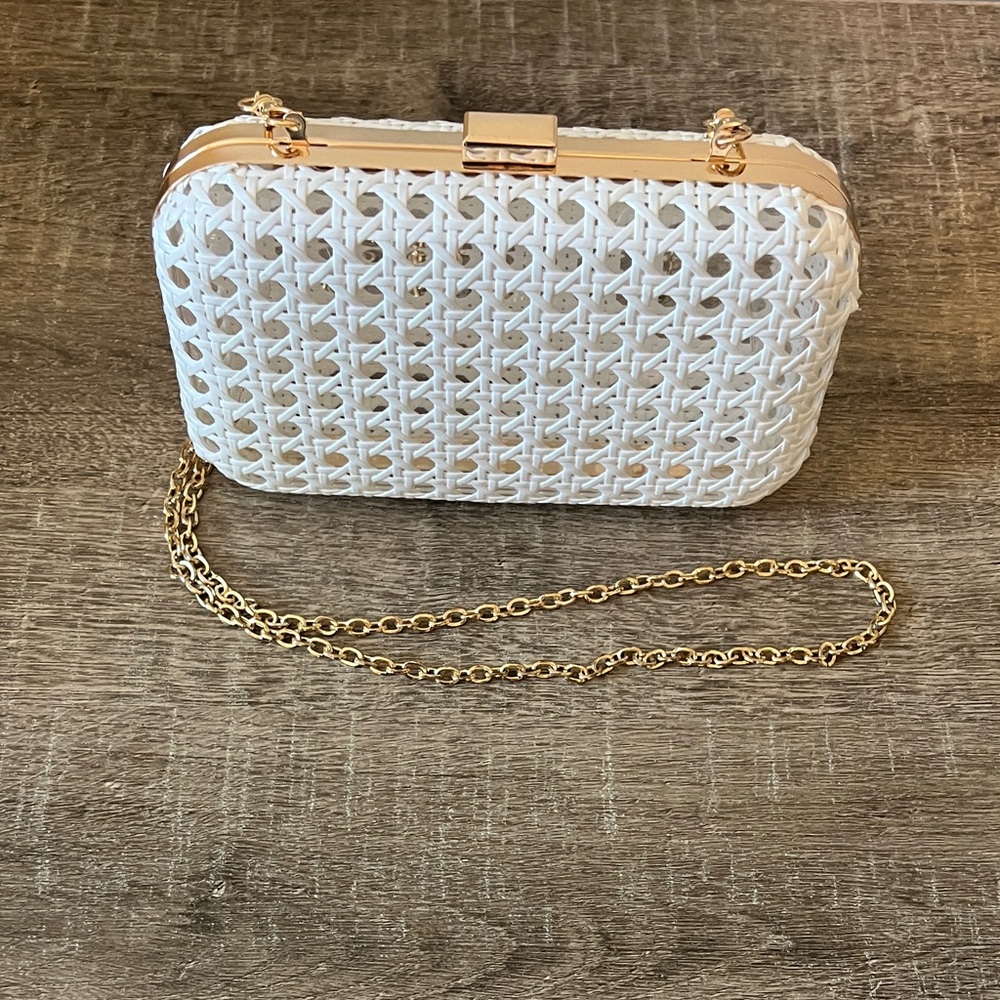 Elegant White Woven Clutch with Gold Chain
